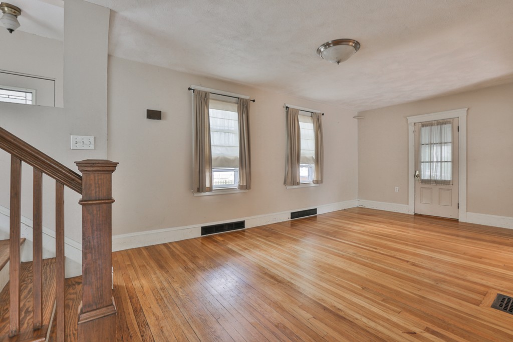 6 Allison Road Saugus, MA 01906 - Photo 7 of 21 Gallery Image 7