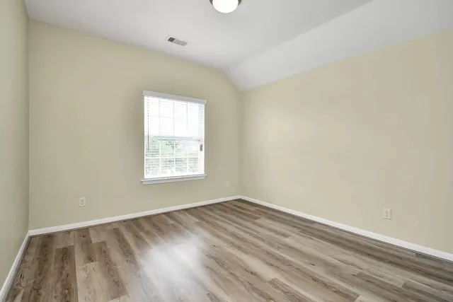 $3,250 | 6315 Bain Drive, Missouri City, TX 77459