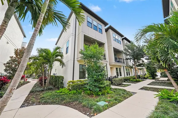 $675,000 | 2511 North Grady Avenue, Unit 26, Tampa, FL 33607