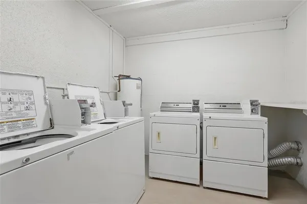 $199,999 | 2220 Stickney Point Road, Unit 531, Sarasota, FL 34231