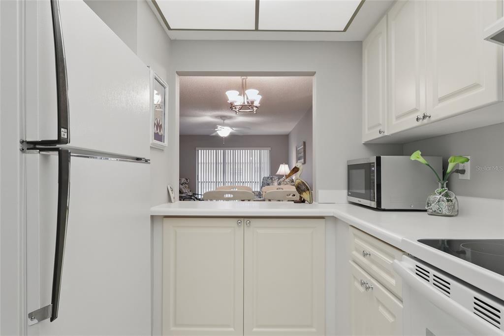 2220 Stickney Point Road, Unit 531 Sarasota, FL 34231 - Photo 4 of 25