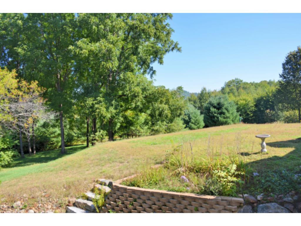 152 Gordon Hill Road New Hampton, NH 03256 - Photo 34 of 36