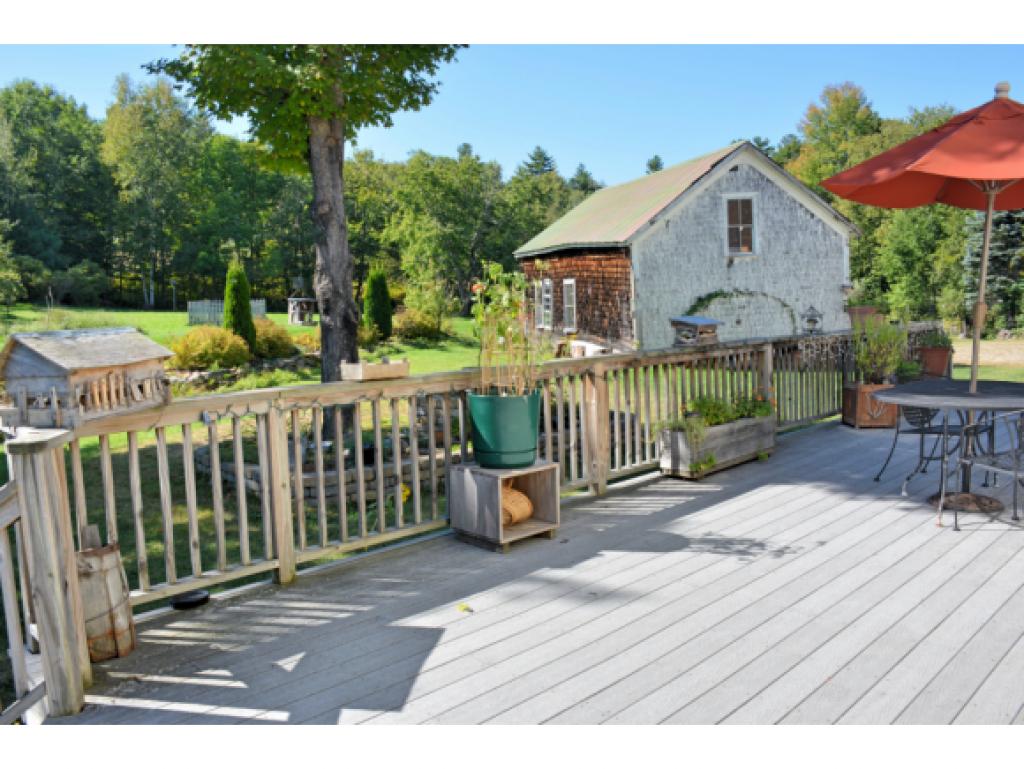 152 Gordon Hill Road New Hampton, NH 03256 - Photo 7 of 36