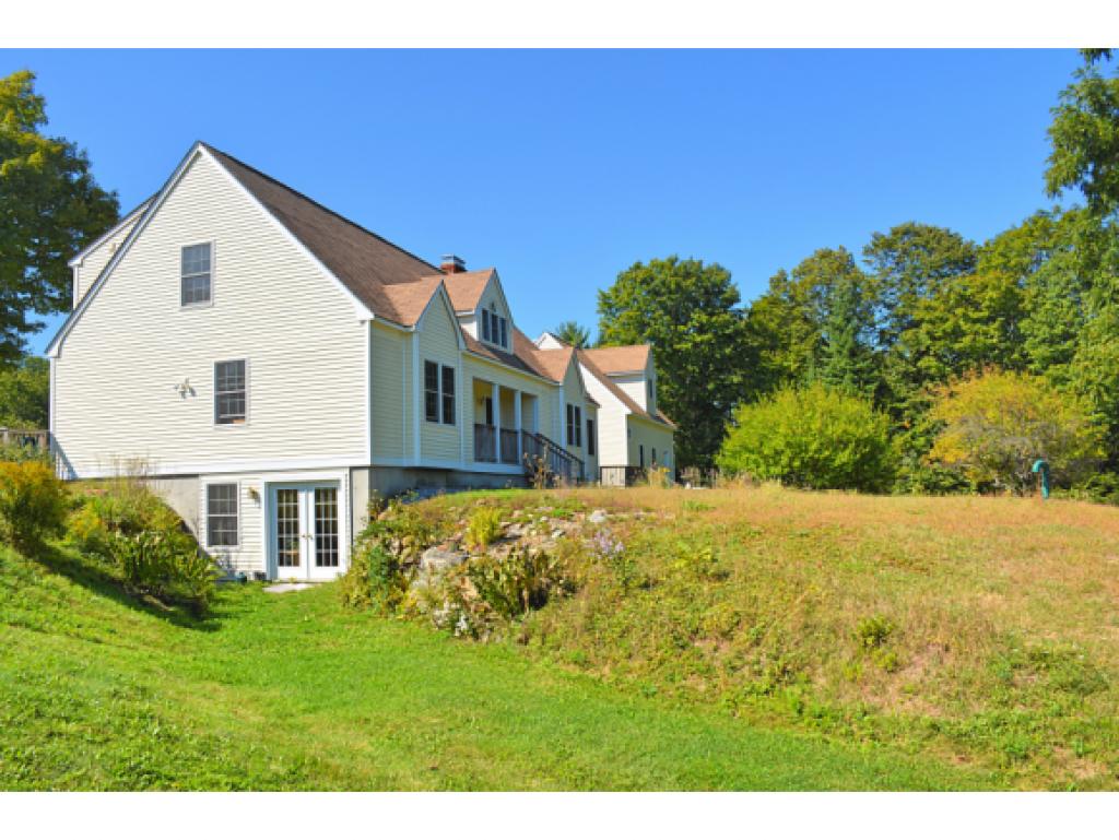 152 Gordon Hill Road New Hampton, NH 03256 - Photo 9 of 36