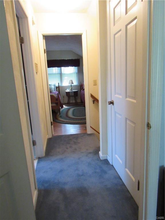 8361 Kimmel Road Clayton, OH 45315 - Photo 8 of 68