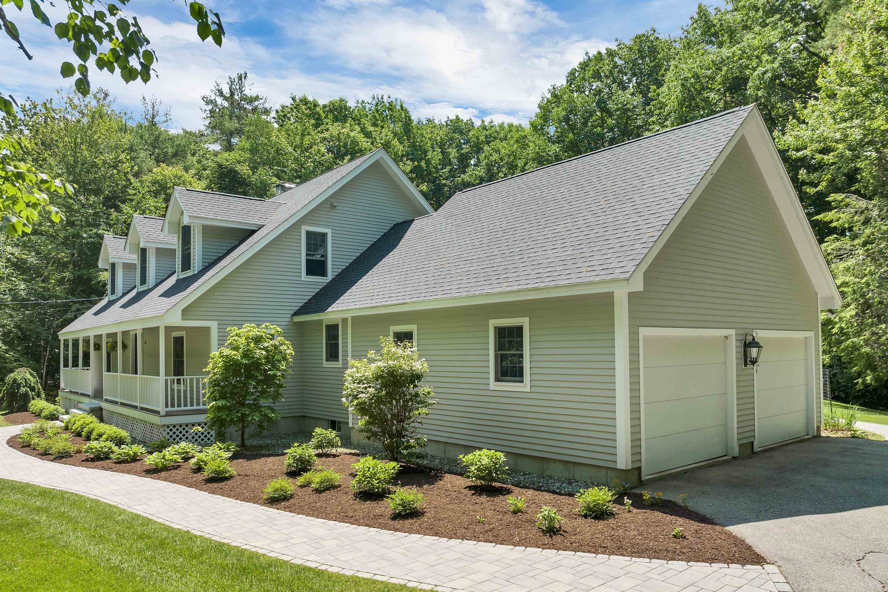 292 Forest Road Wolfeboro, NH 03894 - Photo 3 of 36 Gallery Image 3