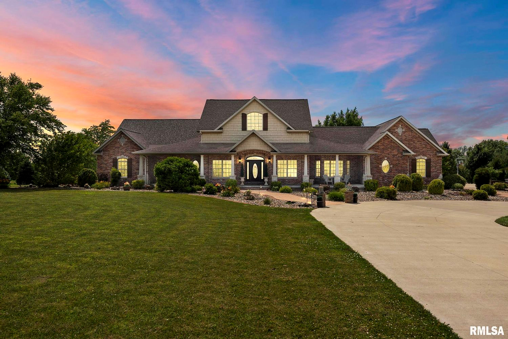 3076 North 400 East Road McLean, IL 61754 - Photo 6 of 97