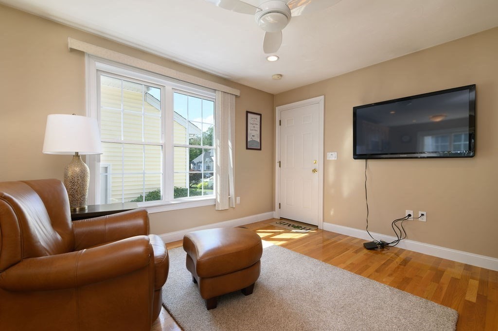 53 Queens Circle Raynham, MA 02767 - Photo 34 of 38