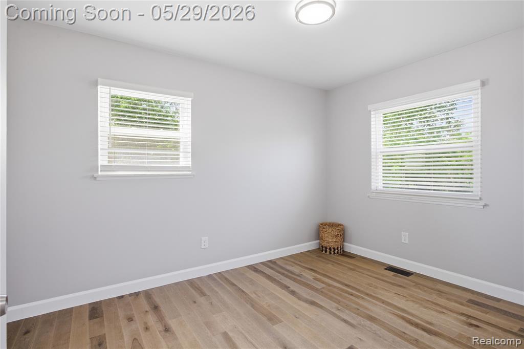 37257 Dundee Street Sterling Heights, MI 48310 - Photo 20 of 47