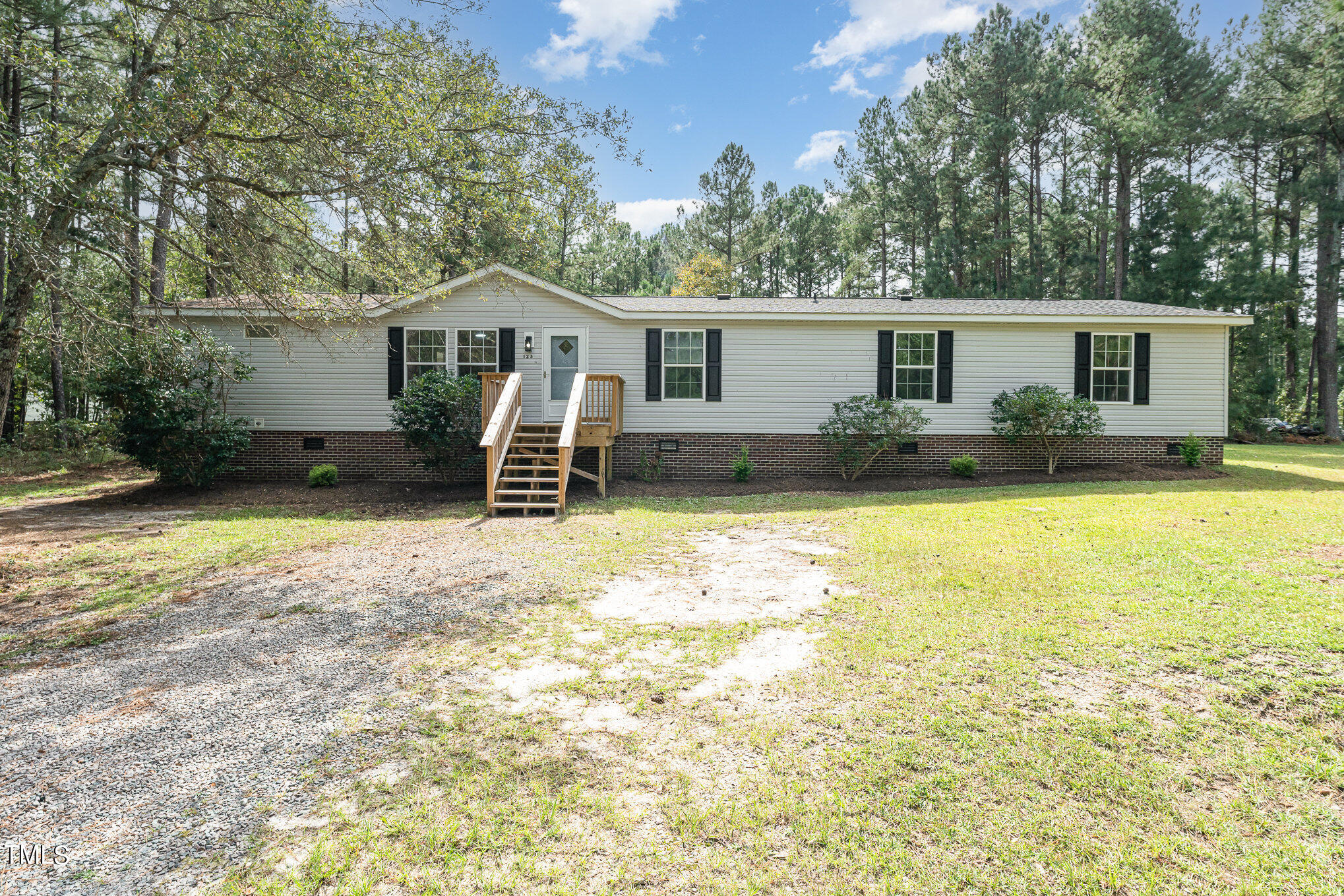 125 Roping Lane Cameron, NC 28326 - Photo 1 of 27 002_a7402716-edit