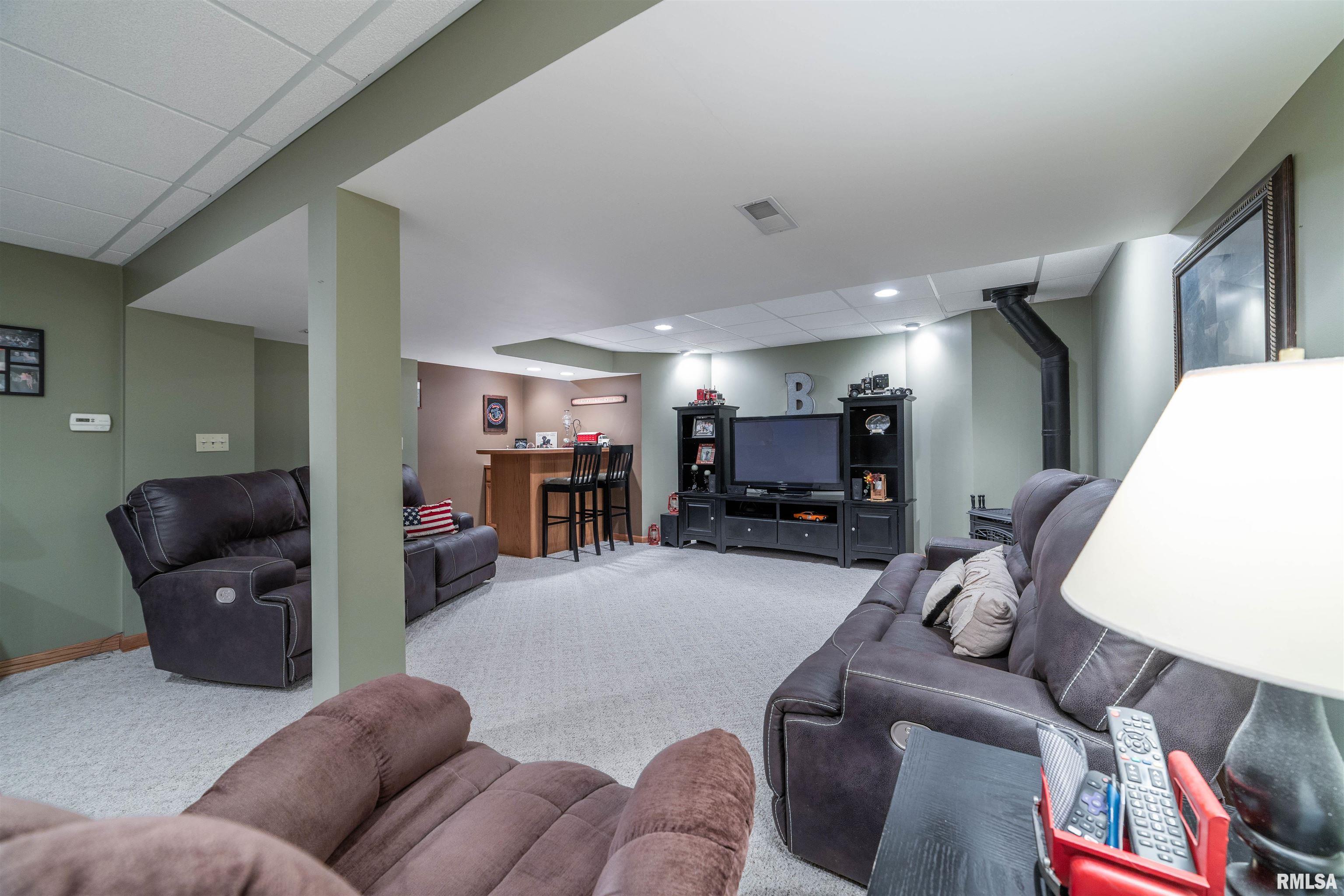3309 Wynridge Road Quincy, IL 62305 - Photo 36 of 60 Gallery Image 36
