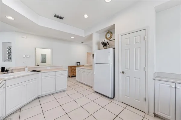 $325,000 | 25778 Lake Amelia Way, Unit 201, Bonita Springs, FL 34135