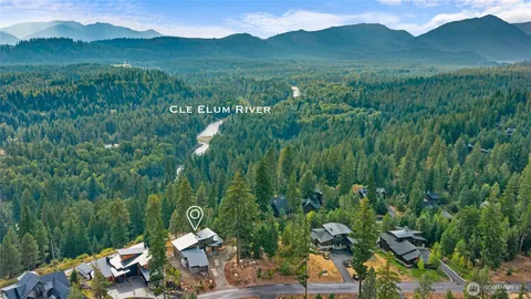 a view of a house with a garage
