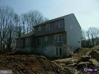 111 Mexico Road Oley, PA 19547 - Photo 3 of 4