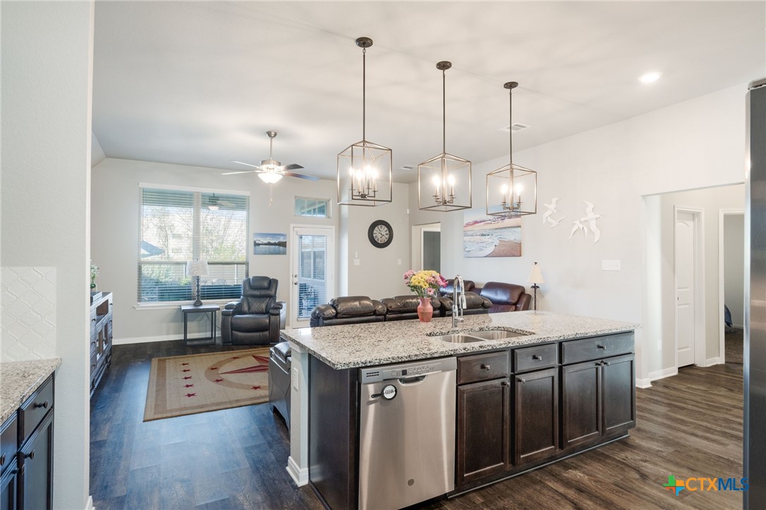 1612 Crooked Tree Drive Temple, TX 76502 - Photo 6 of 29