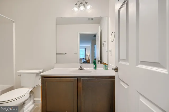 $325,000 | 29210 Shady Creek Lane, Unit 18, Dagsboro, DE 19939