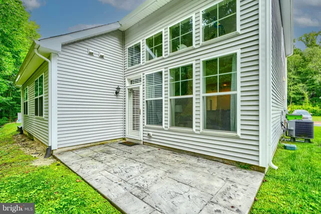 $325,000 | 29210 Shady Creek Lane, Unit 18, Dagsboro, DE 19939