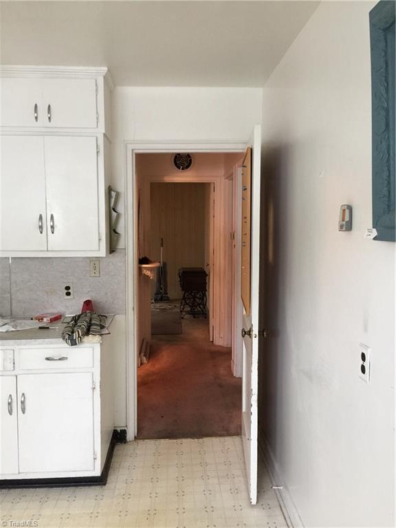 1414 Cook Street High Point, NC 27262 - Photo 6 of 11