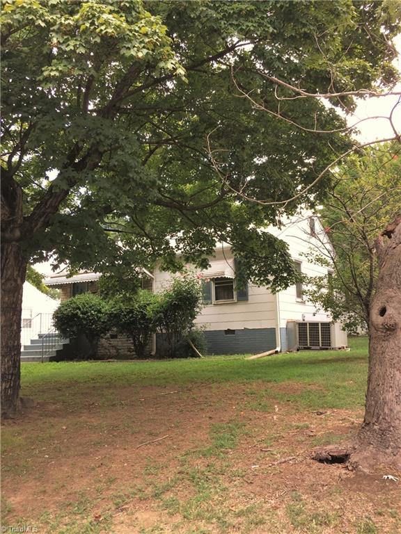 1414 Cook Street High Point, NC 27262 - Photo 8 of 11