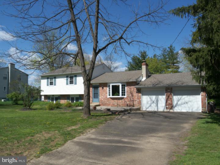 302 Willowbrook Road Horsham, PA 19044 - Photo 9 of 9 Exterior Front