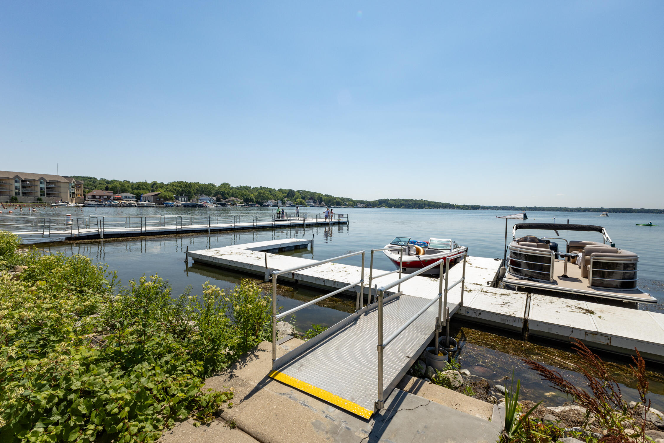 100 Main Street, Unit 201 Pewaukee, WI 53072 - Photo 50 of 59 AK249643-36