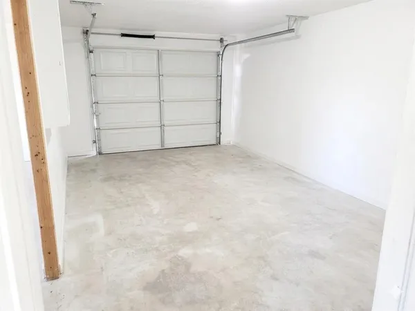 $200,000 | 305 Sierra Vista Drive, Chico, TX 76431