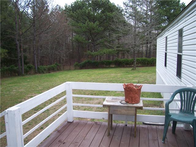97 Ridgeway McEwen, TN 37101 - Photo 15 of 20 Gallery Image 15