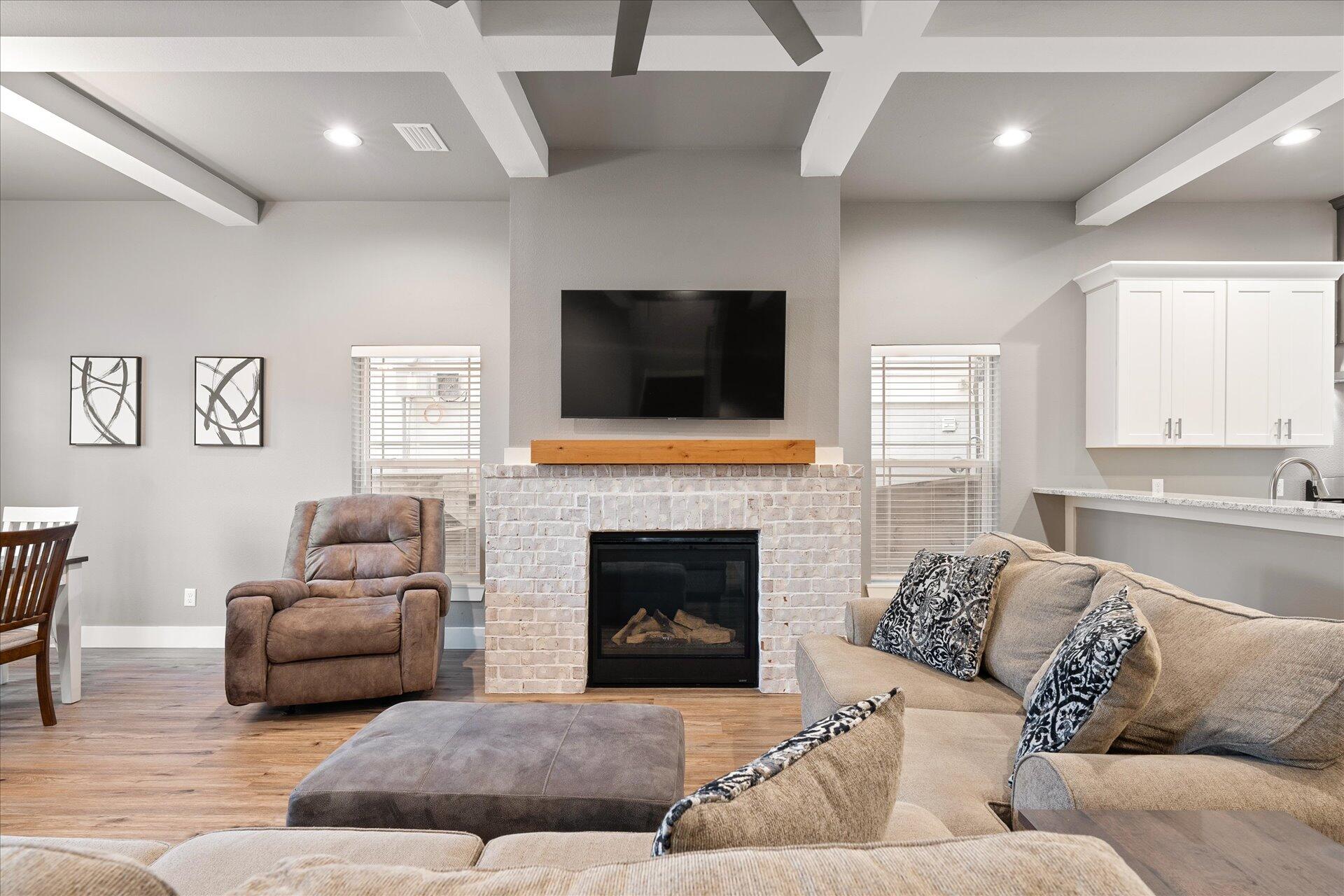 411 Hideaway Lane Niceville, FL 32578 - Photo 3 of 37 Fireplace