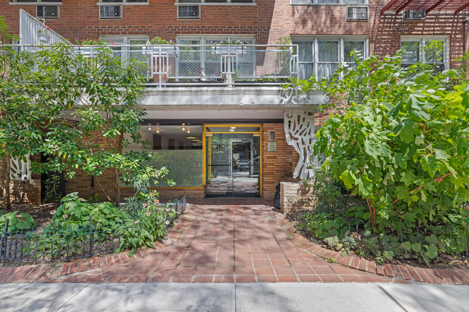 415 Argyle Road, Unit 4/5G Brooklyn, NY 11218 - Photo 20 of 21