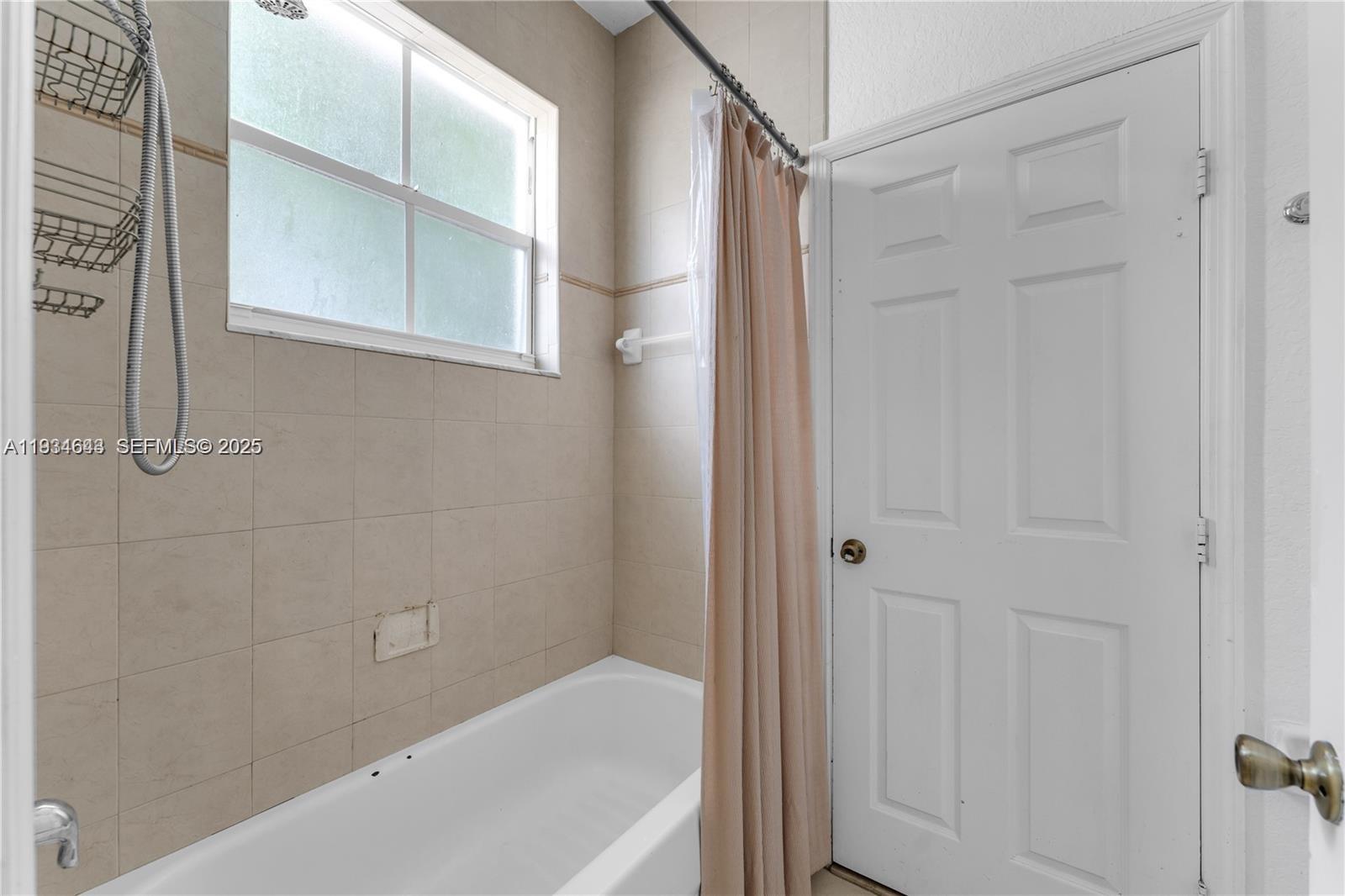 15519 Southwest 182nd Lane Miami, FL 33187 - Photo 24 of 39