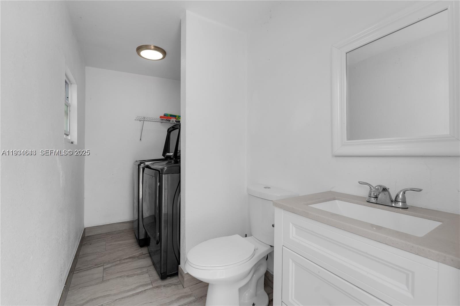 15519 Southwest 182nd Lane Miami, FL 33187 - Photo 29 of 39