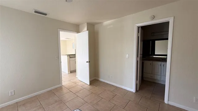 $2,000 | 10 Crossings Circle, Unit G, Boynton Beach, FL 33435