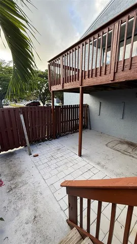 $2,000 | 10 Crossings Circle, Unit G, Boynton Beach, FL 33435