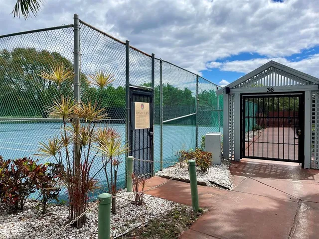 $2,000 | 10 Crossings Circle, Unit G, Boynton Beach, FL 33435