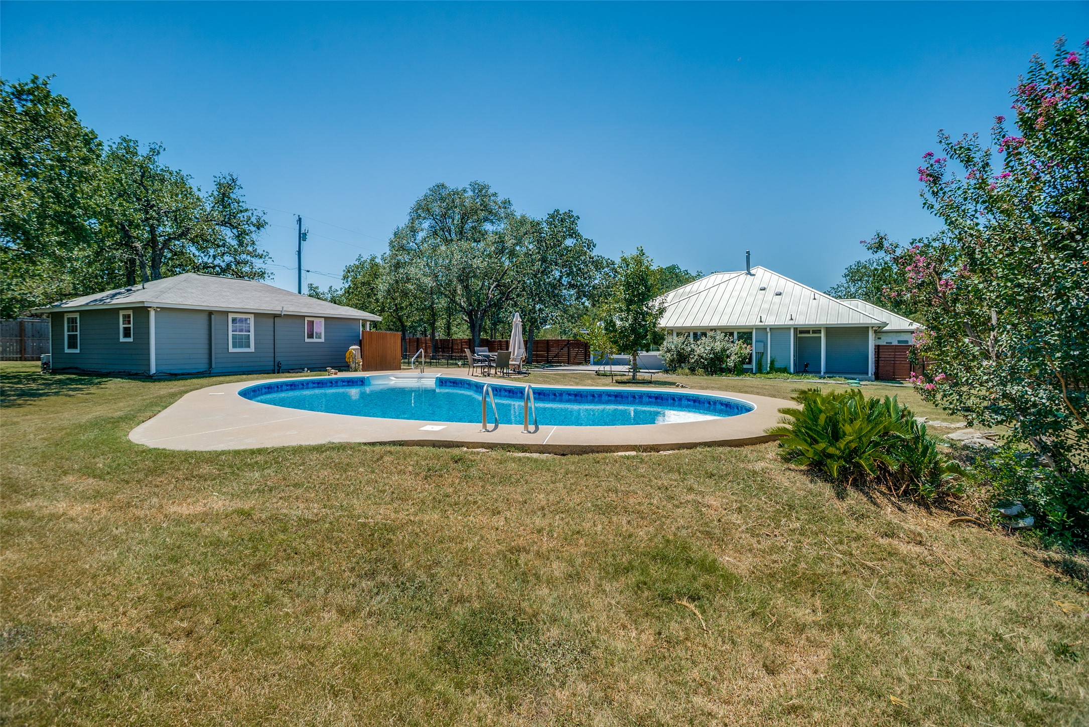 190 Young Ranch Road Georgetown, TX 78633 - Photo 35 of 39 Gallery Image 35