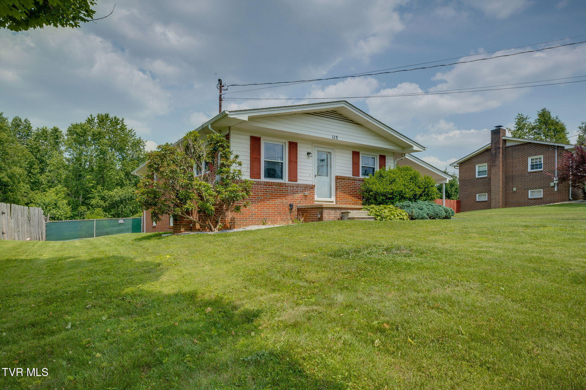 113 Harrell Road Johnson City, TN 37604 - Photo 4 of 36 003