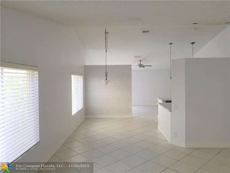 1527 Palermo Drive Weston, FL 33327 - Photo 2 of 16