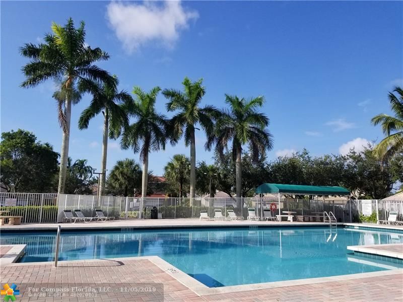 1527 Palermo Drive Weston, FL 33327 - Photo 16 of 16 community pool