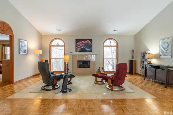 $697,000 | 3504 South Ashwood Drive, Bloomington, IN 47401