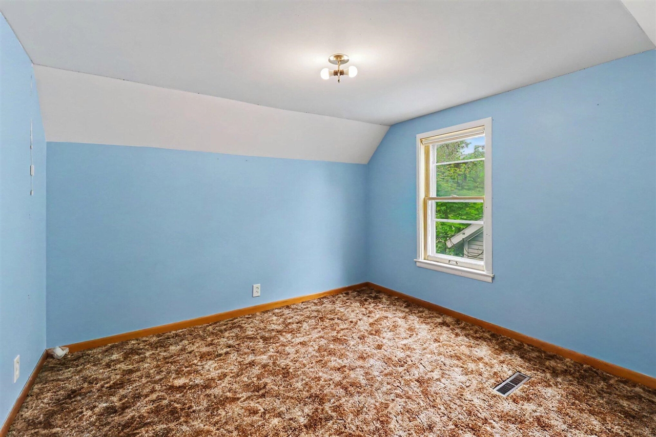 286 3rd Street Manistee, MI 49660 - Photo 20 of 27