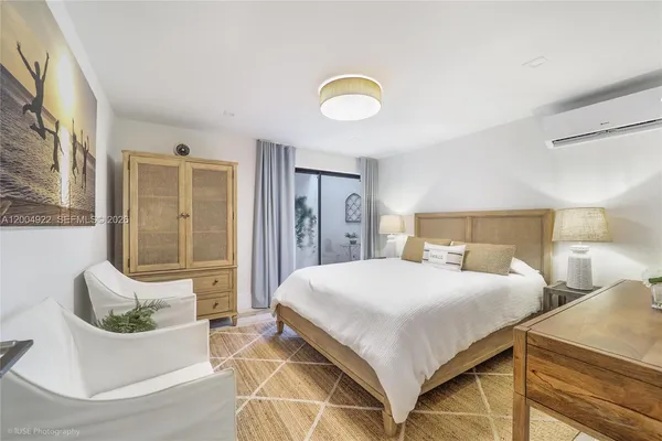 $22,000 | 2449 South Bayshore Drive, Miami, FL 33133