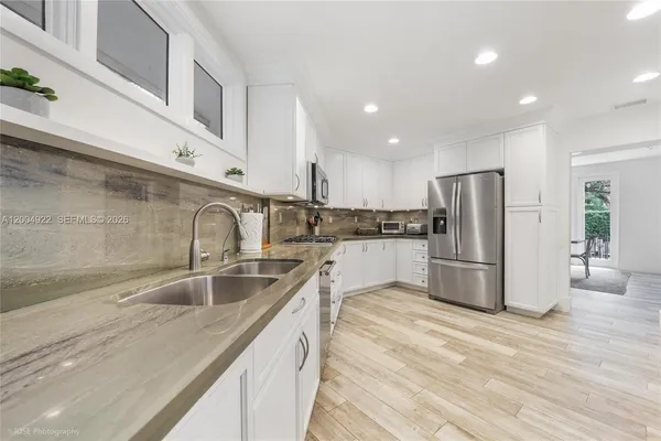 $22,000 | 2449 South Bayshore Drive, Miami, FL 33133