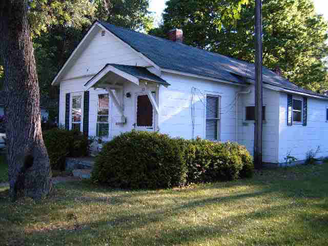 307 North Riverside Boulevard Goshen, IN 46526 - Photo 1 of 1 Gallery Image 1
