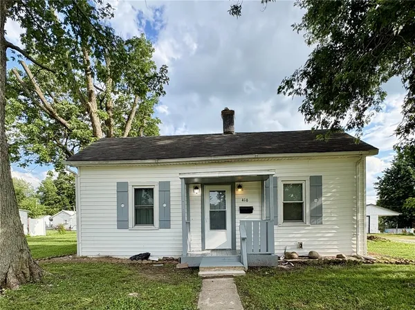 $54,900 | 416 Clay Street, Paris, IL 61944