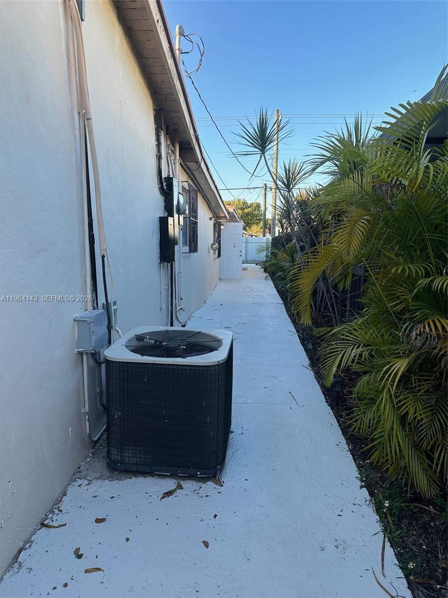 1275 West 31st Street, Unit 3 Hialeah, FL 33012 - Photo 2 of 8