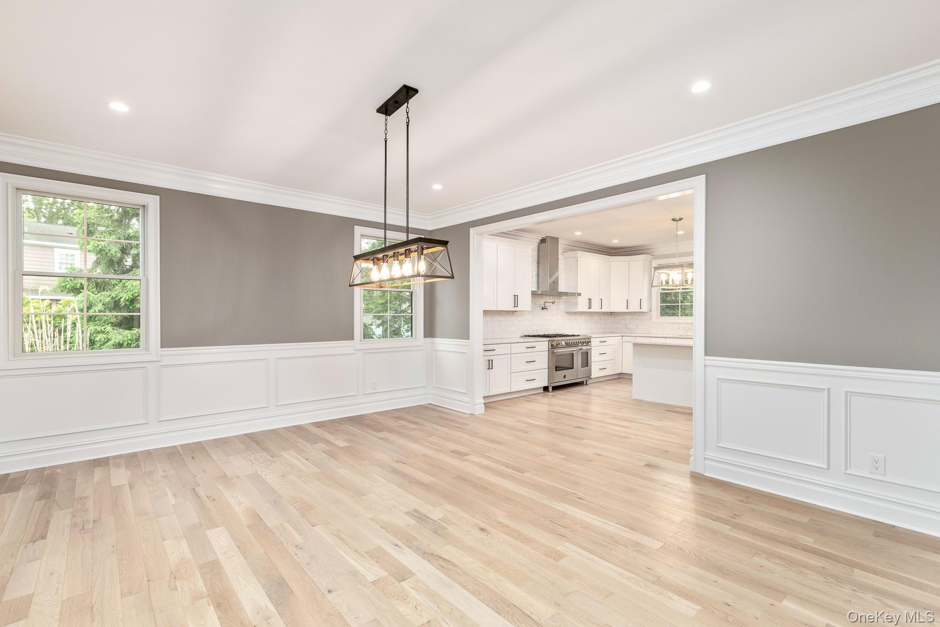 223 Town Line Road Commack, NY 11731 - Photo 6 of 36