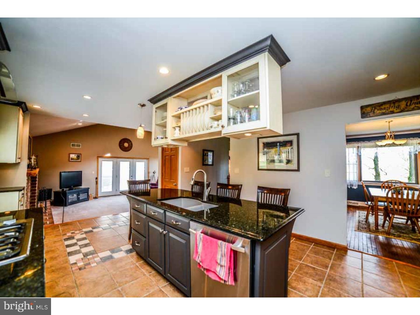 535 Blue Lake Road Denver, PA 17517 - Photo 13 of 25 Kitchen