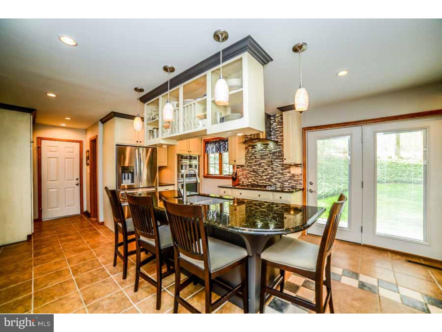535 Blue Lake Road Denver, PA 17517 - Photo 10 of 25 Kitchen