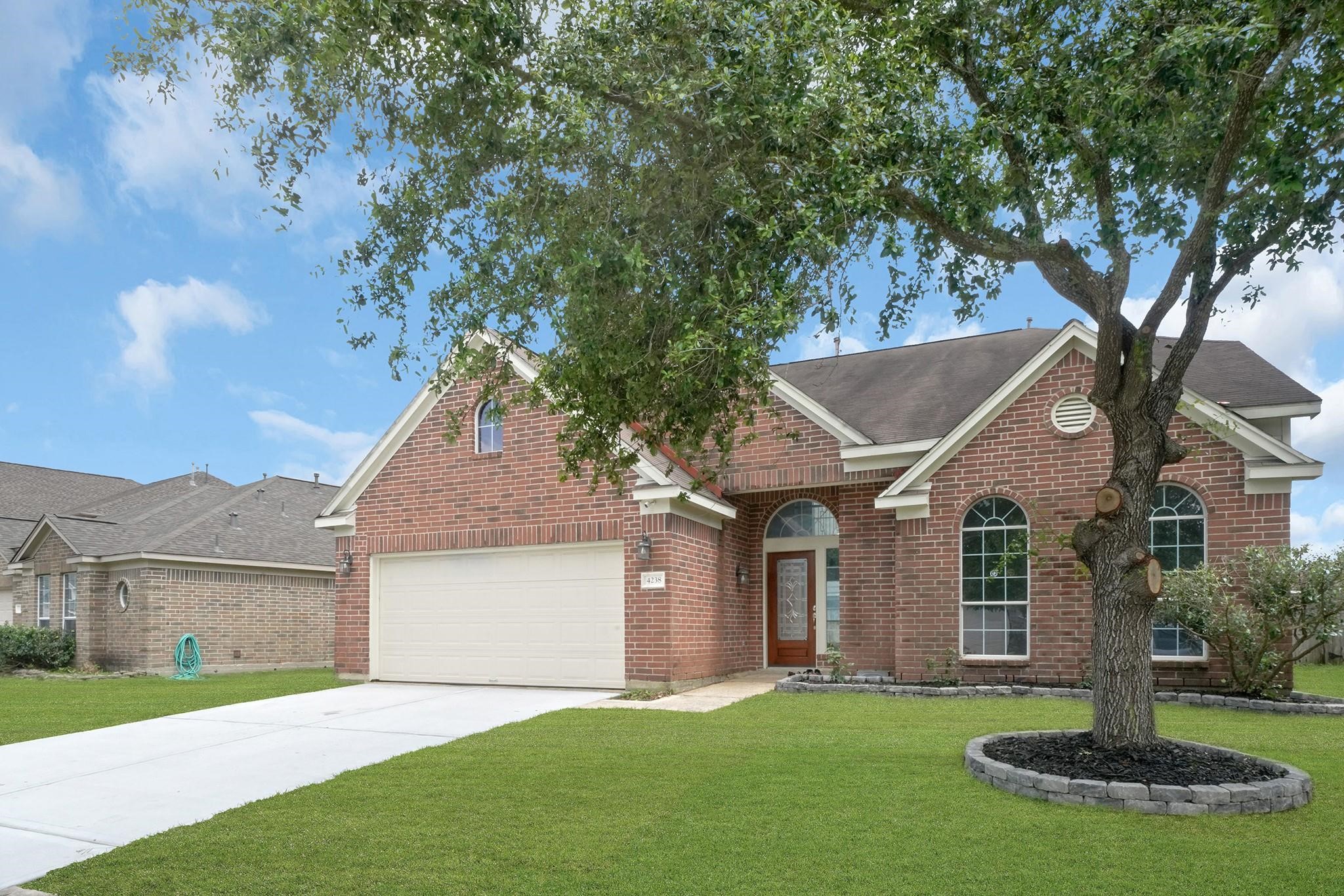 4238 Tree Moss Place Humble, TX 77346 - Photo 2 of 30