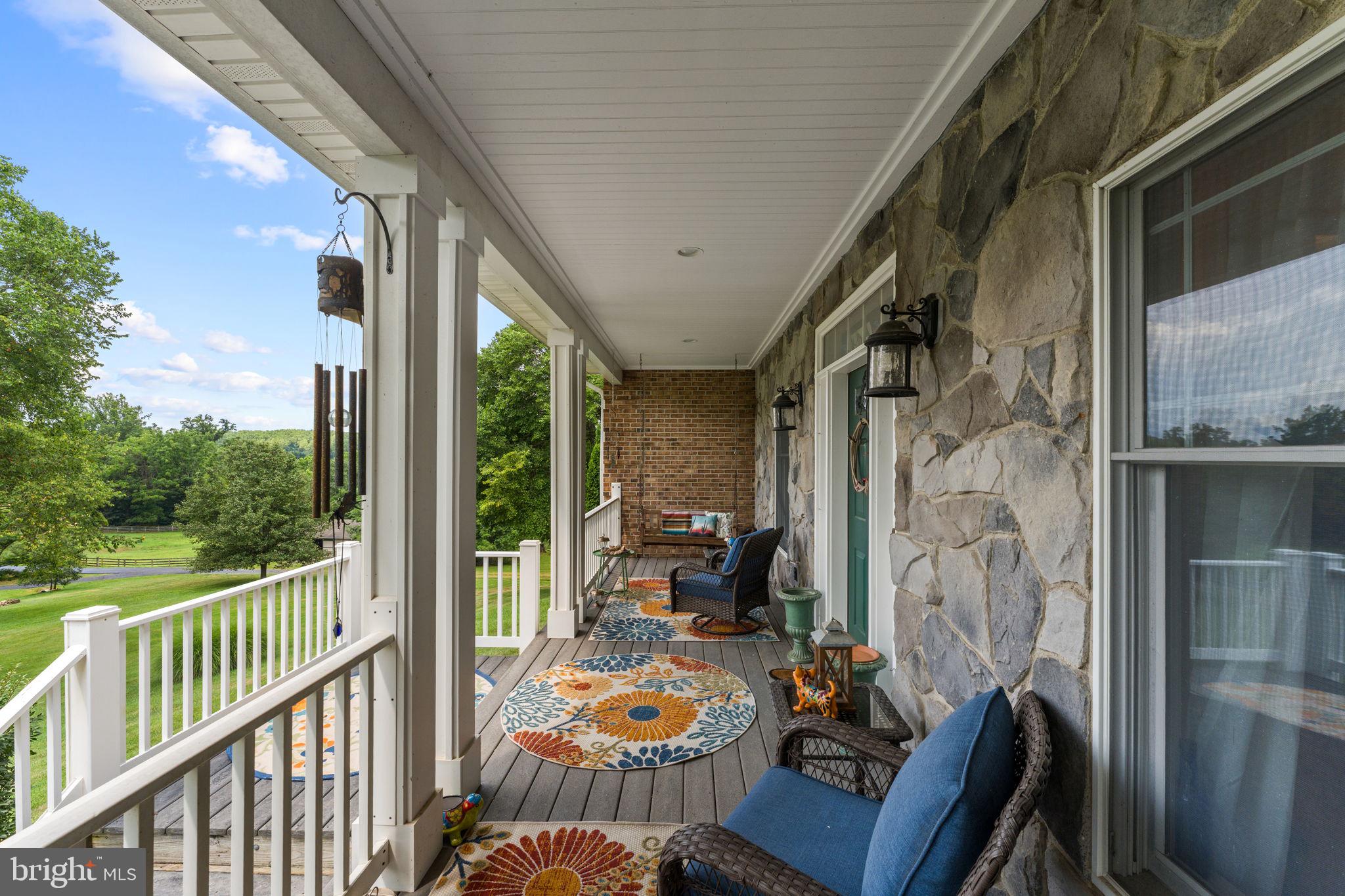 6301 Georgetown Road Broad Run, VA 20137 - Photo 15 of 101 Perfect for slow mornings!